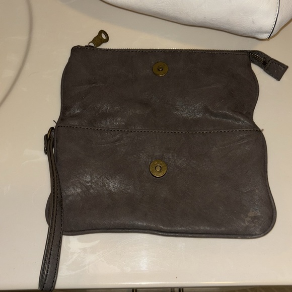 Simply Vera wang brown zip small bag wristlet magnet foldable bag - Picture 2 of 10